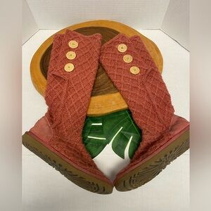 UGG Salmon Pink Glitter Knit Boots